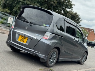 2012 Honda Freed Hybrid MPV 1.5 Auto 7 Seater Power Doors