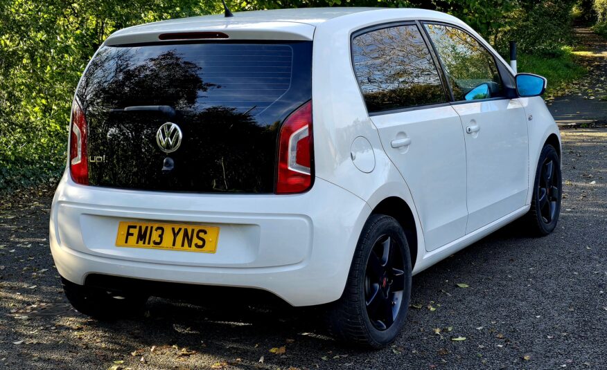 2013 VolksWagen High Up!