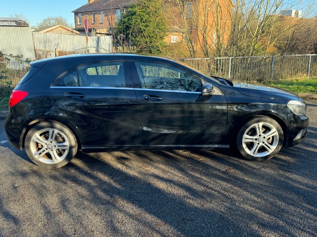 Fresh Import 2014 Mercedes-Benz A Class A180 7 Speed Automatic 1.6L SatNav/Bluetooth/Reverse Camera Blind Spot Assist