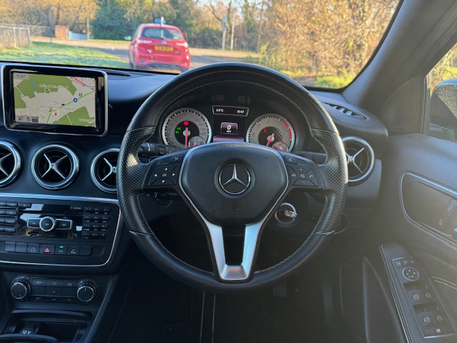 Fresh Import 2014 Mercedes-Benz A Class A180 7 Speed Automatic 1.6L SatNav/Bluetooth/Reverse Camera Blind Spot Assist