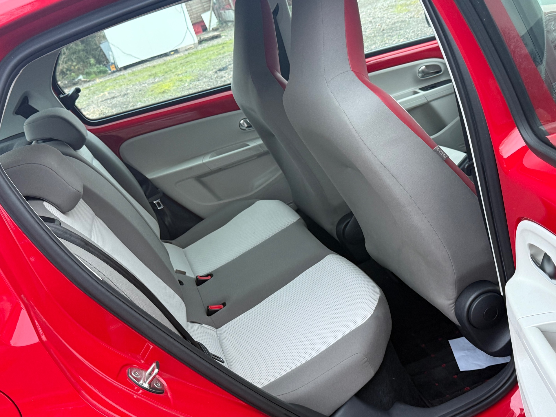 VOLKSWAGEN UP 1.0 Auto DSG High Up