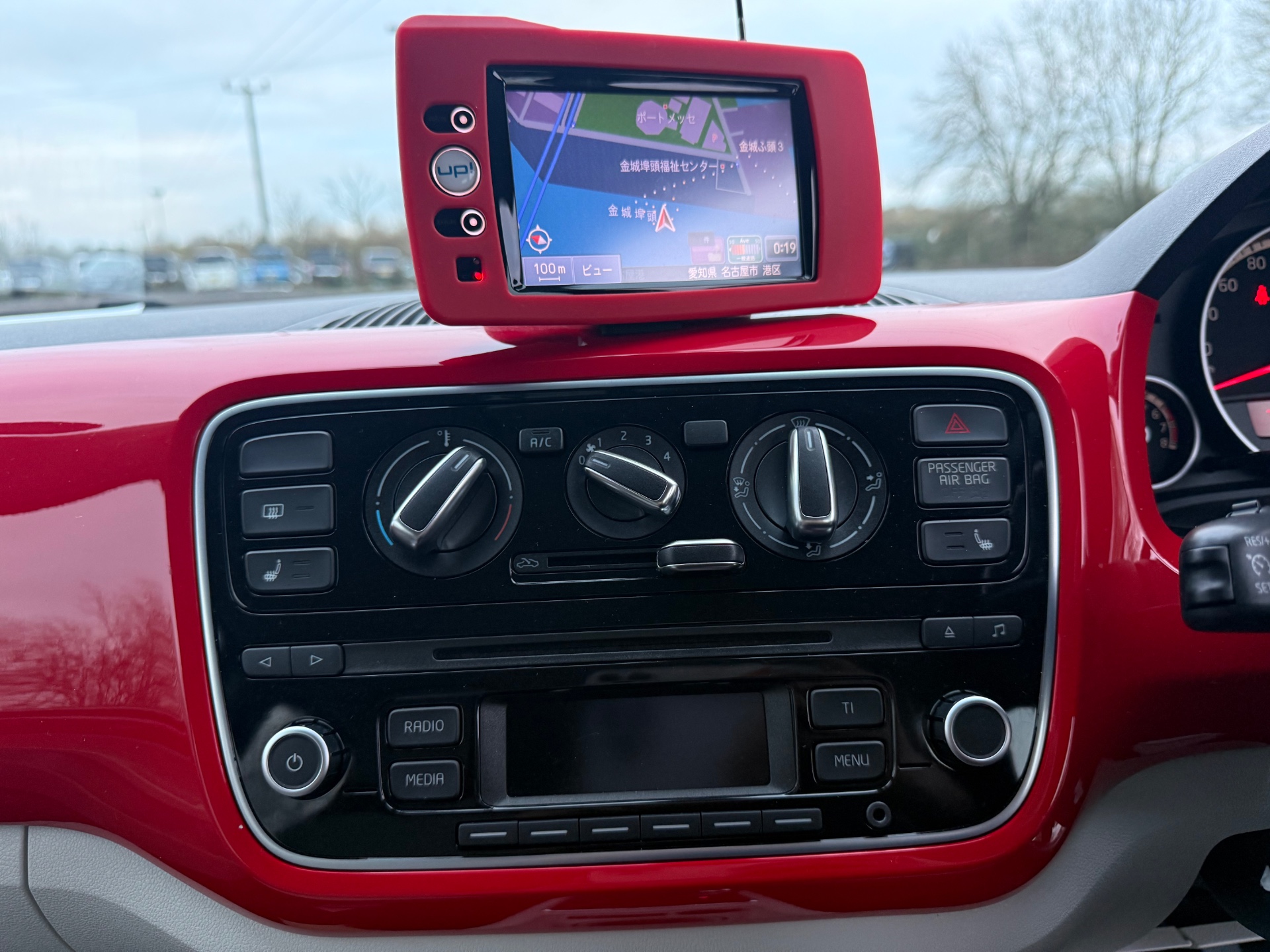 VOLKSWAGEN UP 1.0 Auto DSG High Up