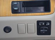 TOYOTA ESTIMA 2.4 Auto CVT
