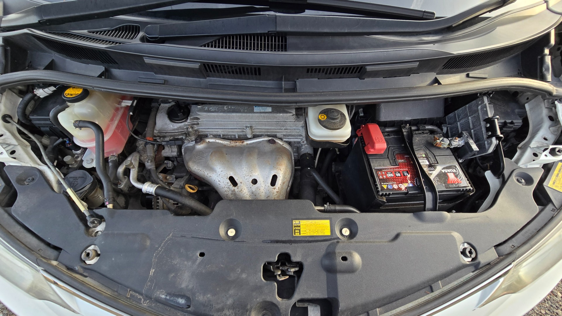 TOYOTA ESTIMA 2.4 Auto CVT