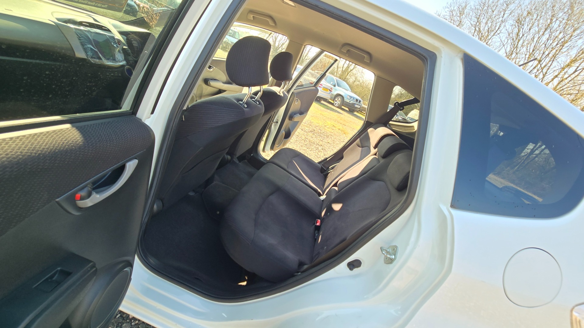 HONDA JAZZ 1.3h auto cvt ima