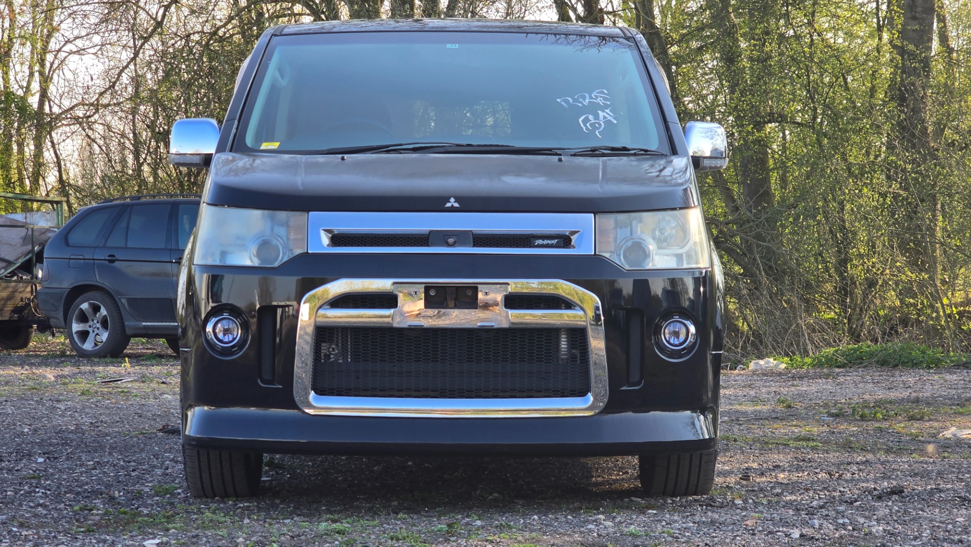 Mitsubishi Delica Mivec 2.4 Auto 8 Seater