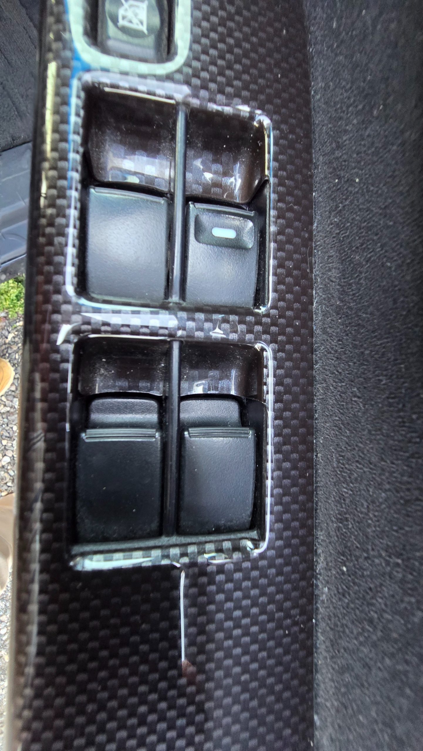 Mitsubishi Delica Mivec 2.4 Auto 8 Seater