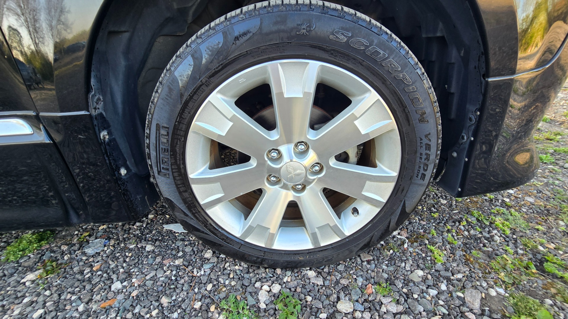 Mitsubishi Delica Mivec 2.4 Auto 8 Seater