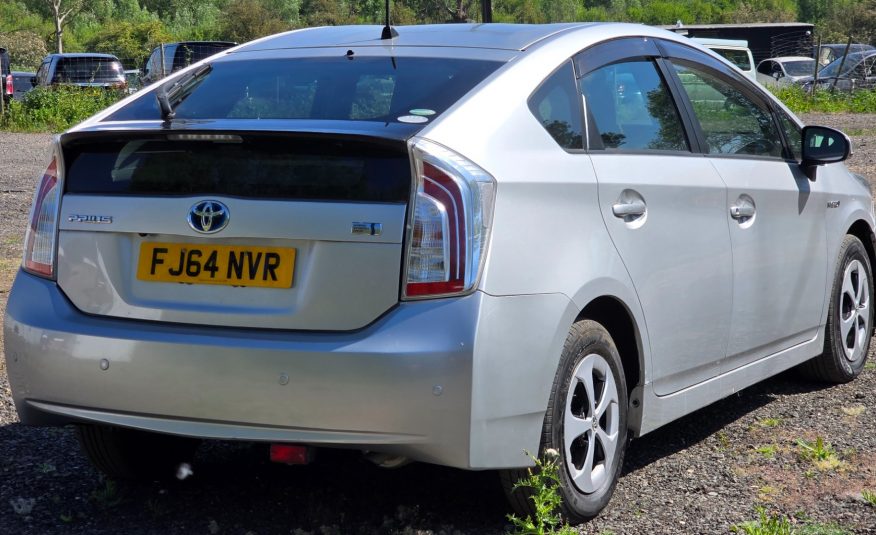 TOYOTA PRIUS 1.8h T Spirit