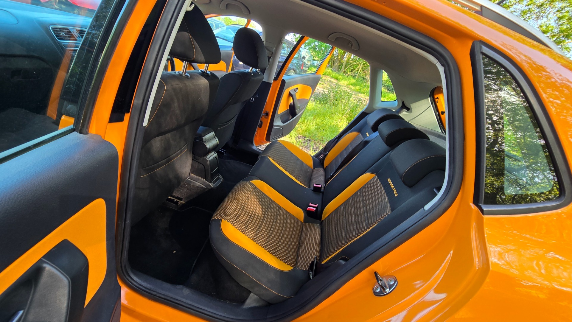 VOLKSWAGEN POLO 1.2 Auto TSI