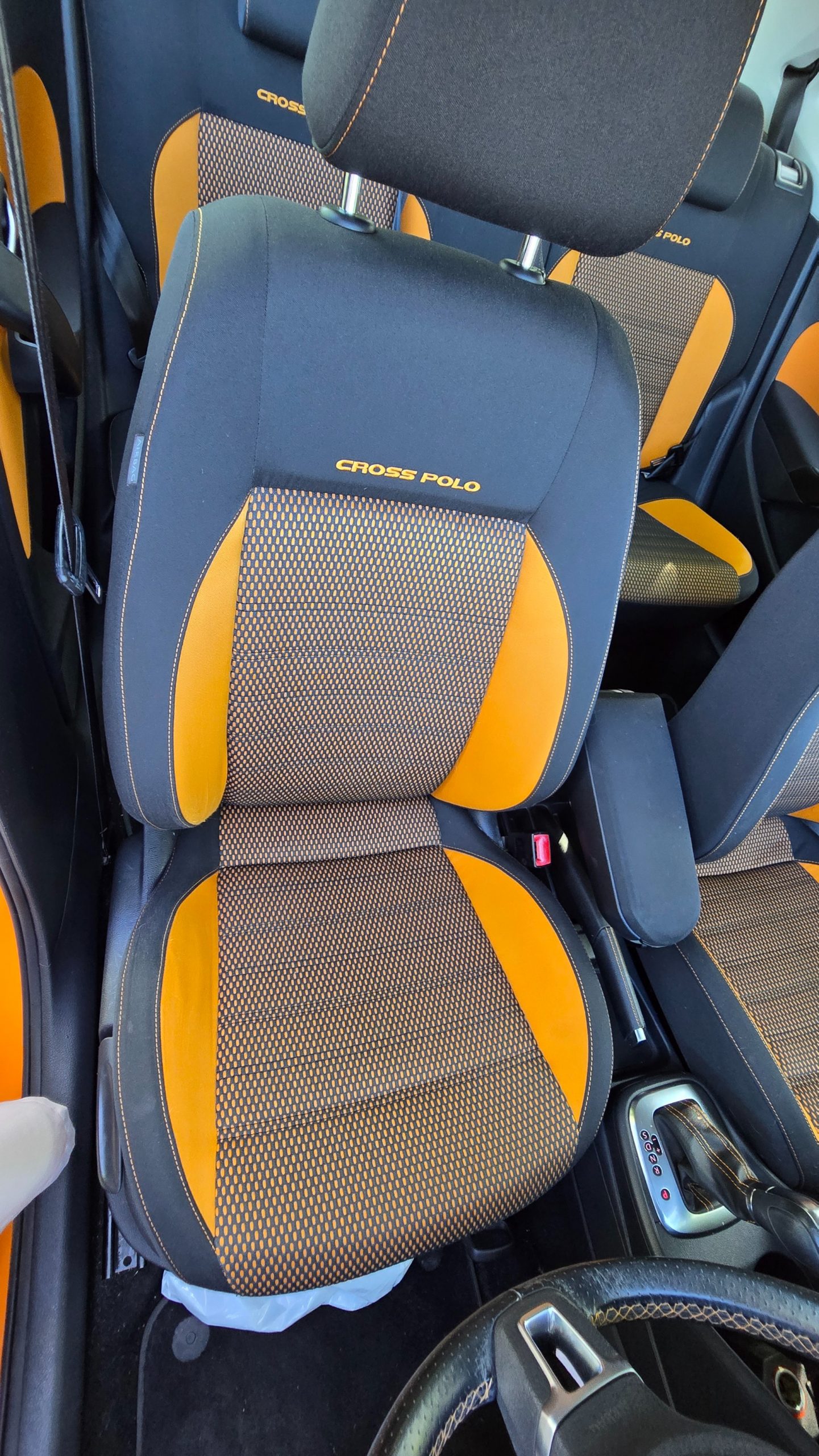 VOLKSWAGEN POLO 1.2 Auto TSI