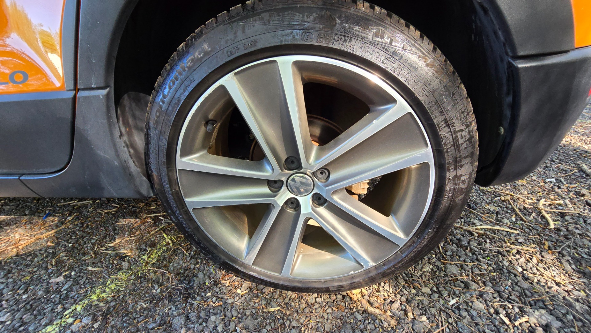 VOLKSWAGEN POLO 1.2 Auto TSI