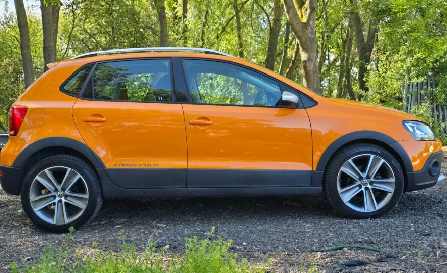 VOLKSWAGEN POLO 1.2 Auto TSI