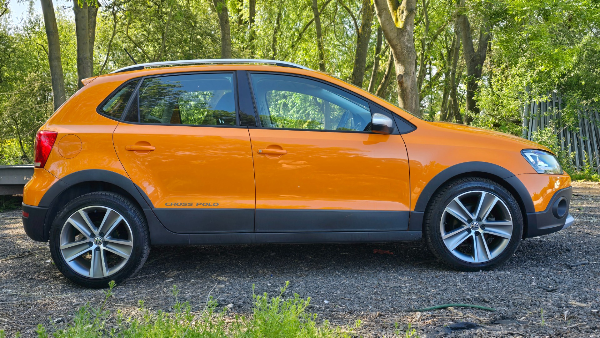 VOLKSWAGEN POLO 1.2 Auto TSI