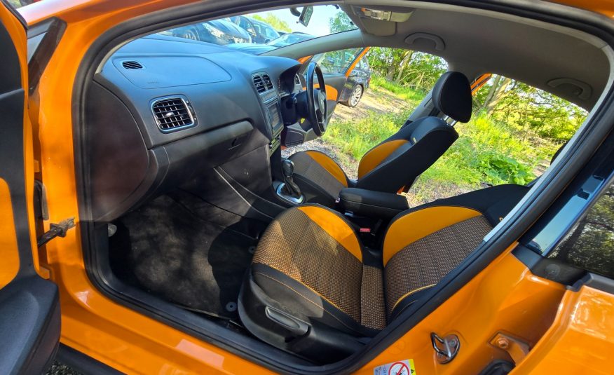 VOLKSWAGEN POLO 1.2 Auto TSI