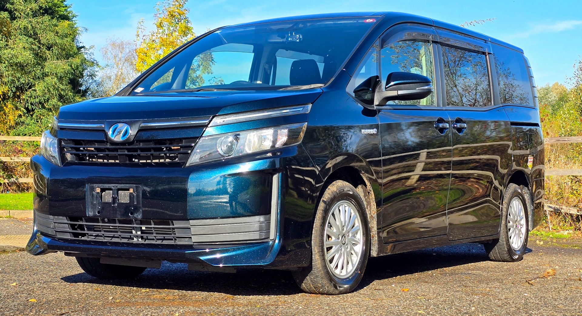 TOYOTA VOXY 1.8h Auto 7 Seater Hybrid