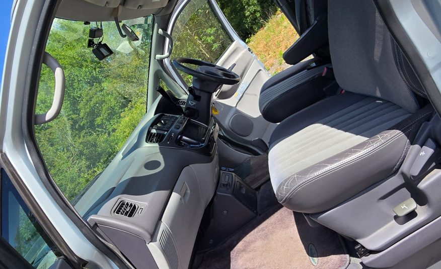 MITSUBISHI DELICA spacegear chamonix L400