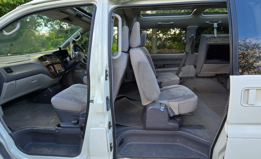 MITSUBISHI L400 ACTIVE FIELD EDITION Space Gear Crystal Light Roof