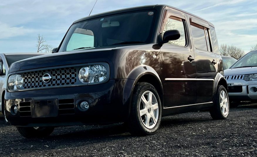 NISSAN CUBE3 CUBIC 15 Auto 7 Seater MPV