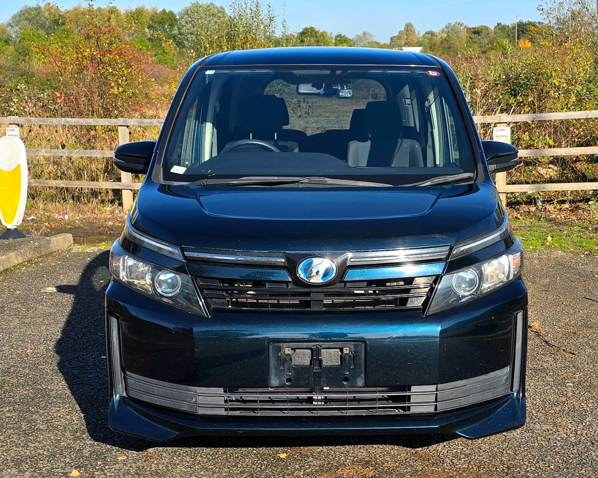 TOYOTA VOXY 1.8h Auto 7 Seater Hybrid