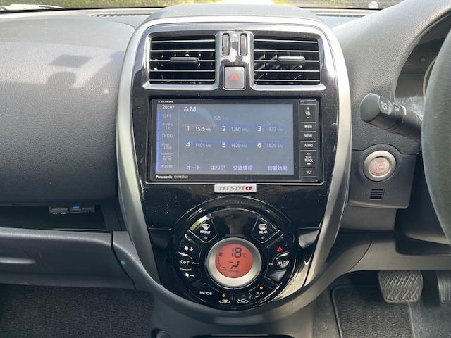 NISSAN MICRA 1.2 Tekna 5dr