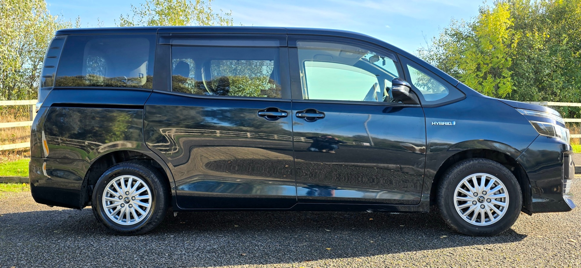 TOYOTA VOXY 1.8h Auto 7 Seater Hybrid