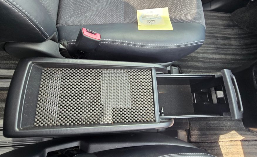 TOYOTA ESTIMA AERAS A 2.4 Aeras G