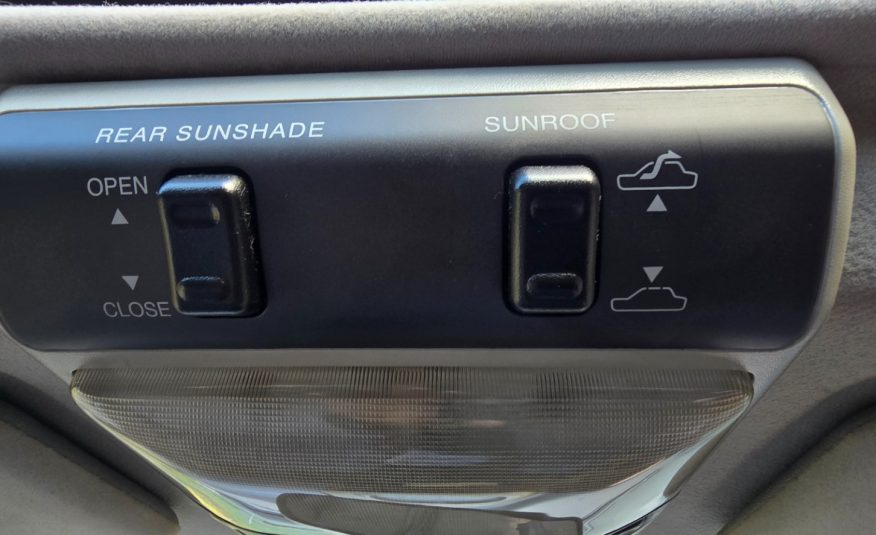 MITSUBISHI L400 ACTIVE FIELD EDITION Space Gear Crystal Light Roof