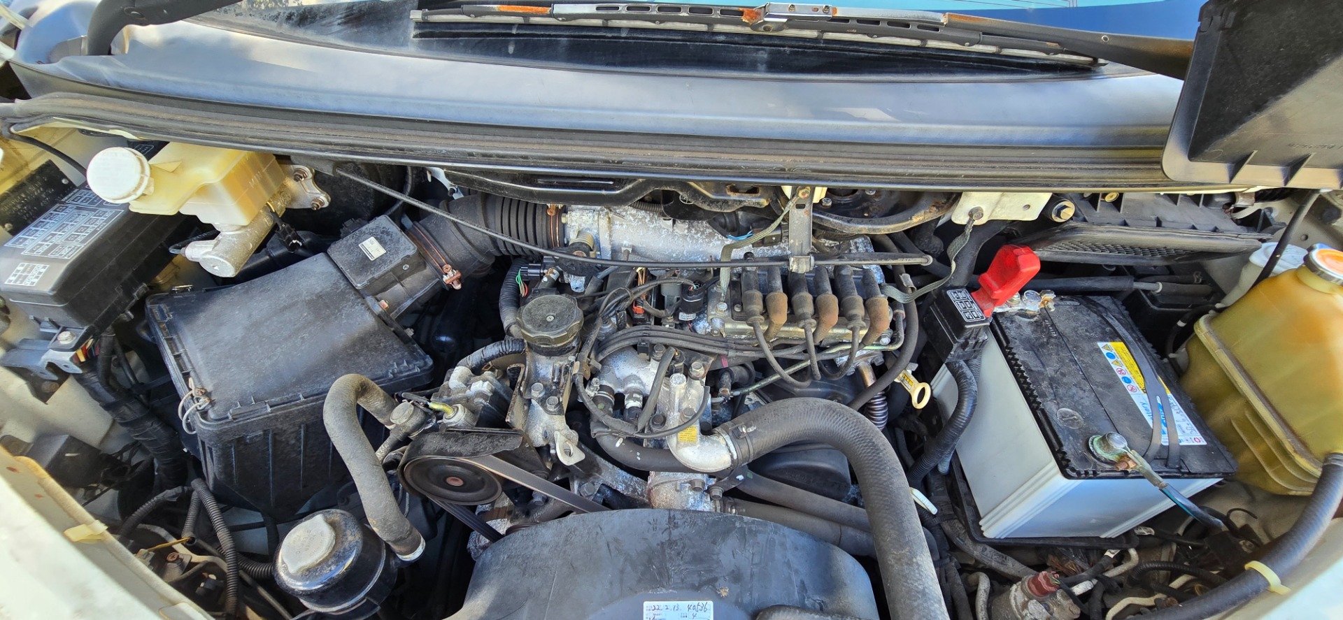 MITSUBISHI L400 ACTIVE FIELD EDITION Space Gear Crystal Light Roof