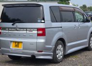 MITSUBISHI DELICA D5 2.0 Auto 8 Seater