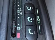 MITSUBISHI L400 ACTIVE FIELD EDITION Space Gear Crystal Light Roof