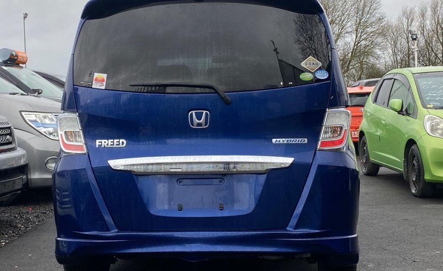 HONDA FREED Hybrid 1.5 Auto 7seats Ulez power doors