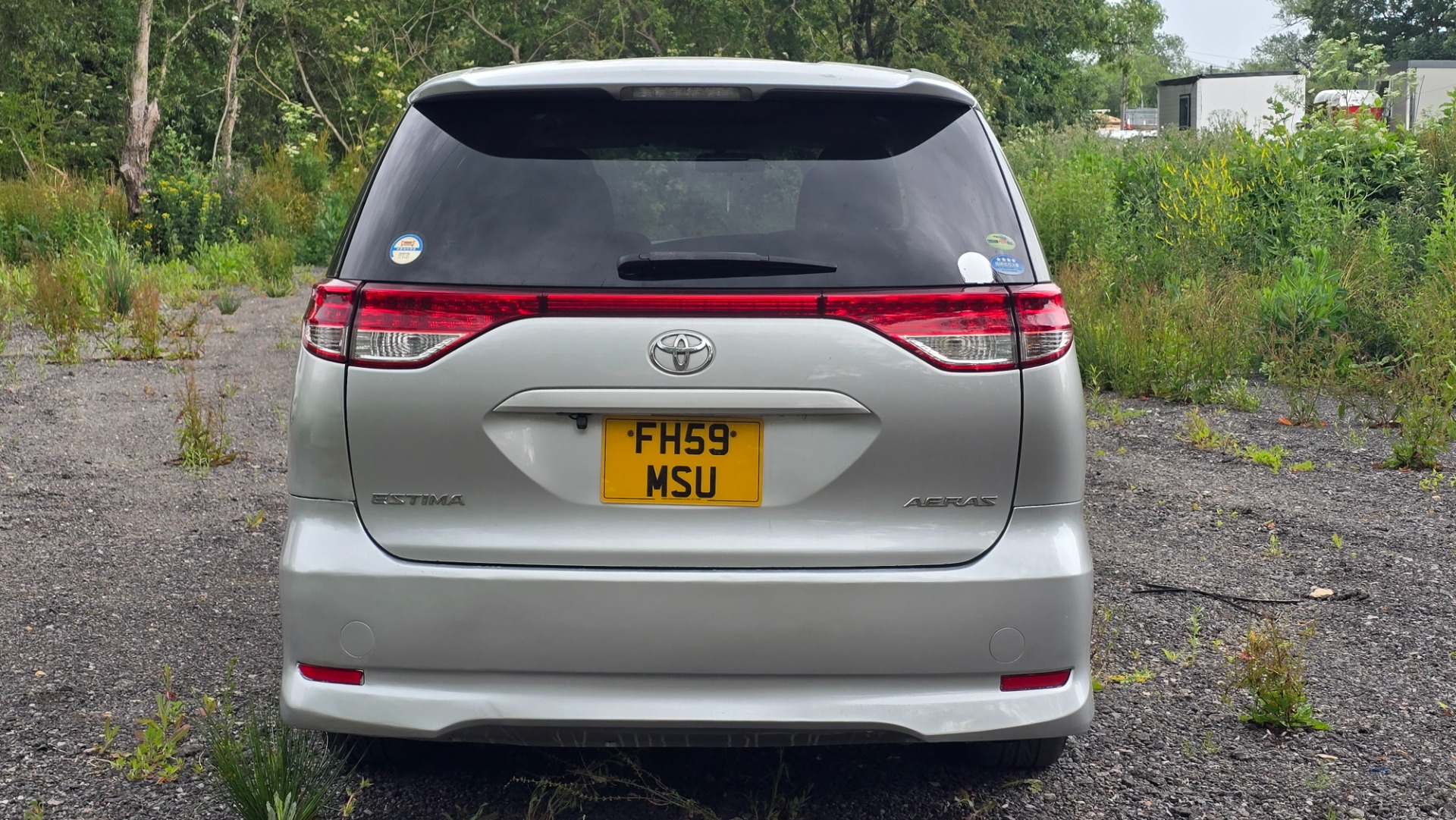 TOYOTA ESTIMA 2.4 Auto CVT 7 Seater