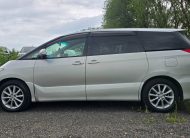 TOYOTA ESTIMA 2.4 Auto CVT 7 Seater