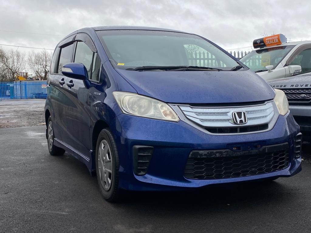 HONDA FREED Hybrid 1.5 Auto 7seats Ulez power doors