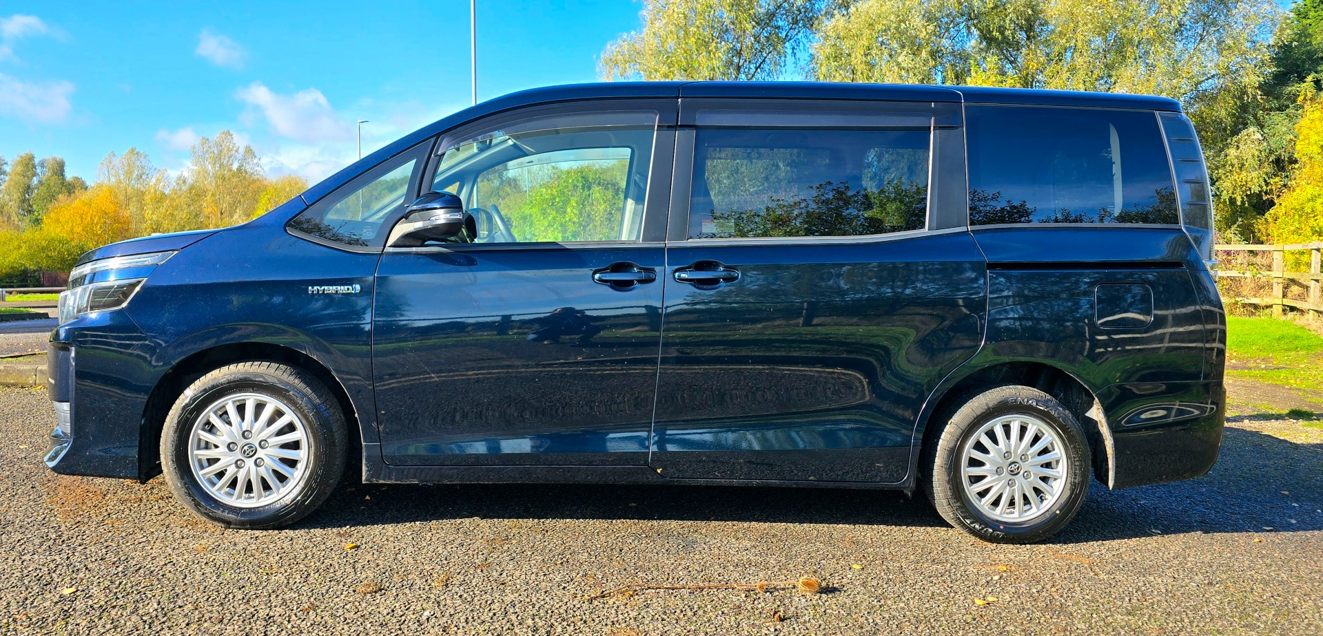TOYOTA VOXY 1.8h Auto 7 Seater Hybrid