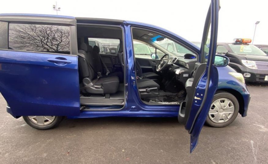 HONDA FREED Hybrid 1.5 Auto 7seats Ulez power doors