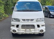 MITSUBISHI L400 ACTIVE FIELD EDITION Space Gear Crystal Light Roof