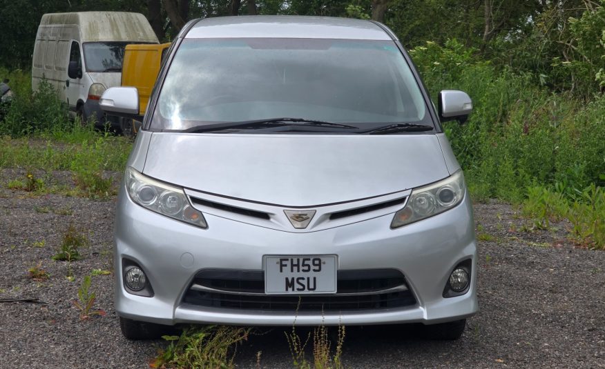 TOYOTA ESTIMA 2.4 Auto CVT 7 Seater