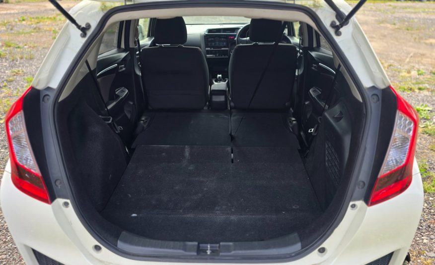 HONDA JAZZ 1.5h auto CVT Hybrid