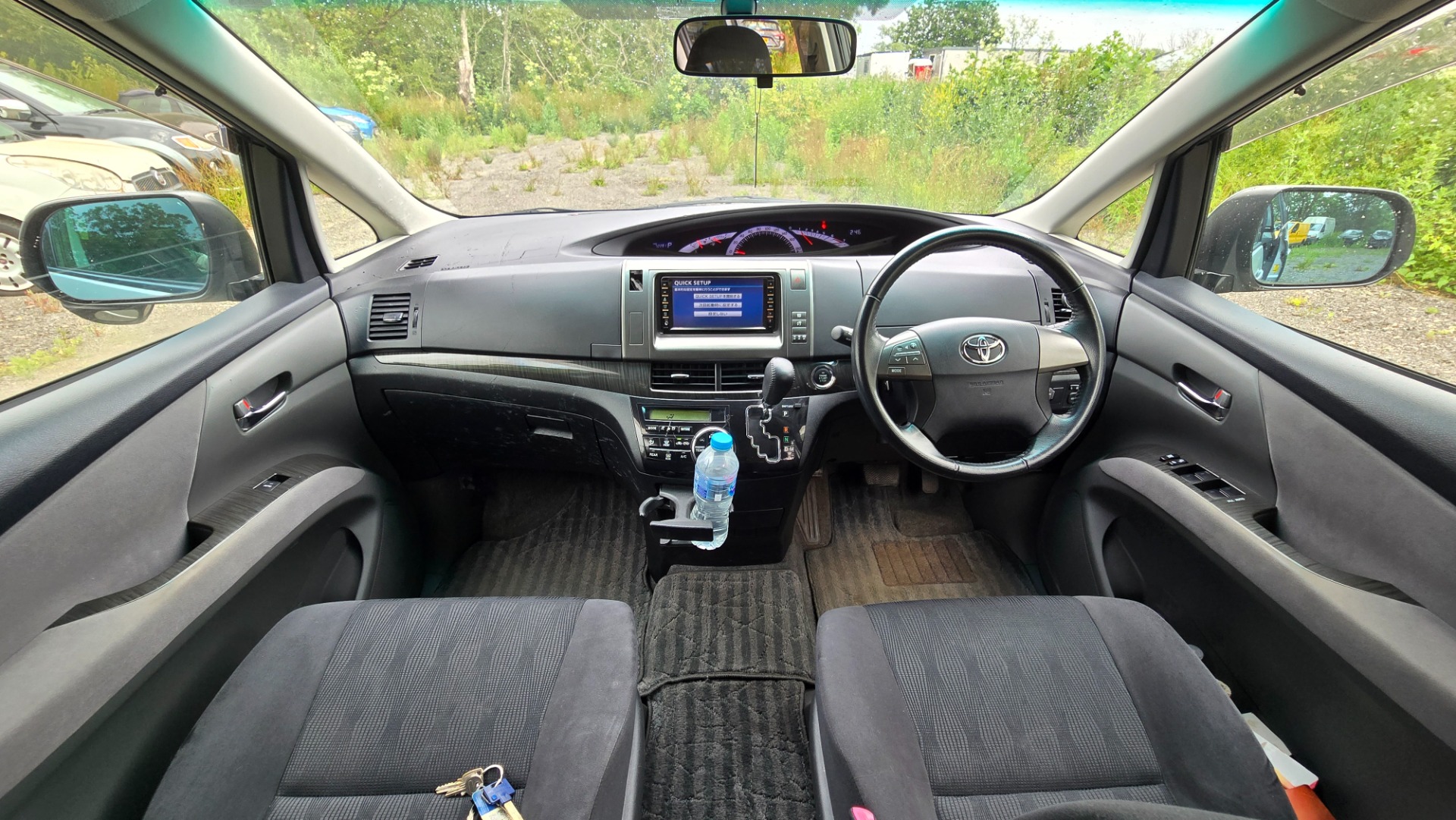 TOYOTA ESTIMA 2.4 Auto CVT 7 Seater