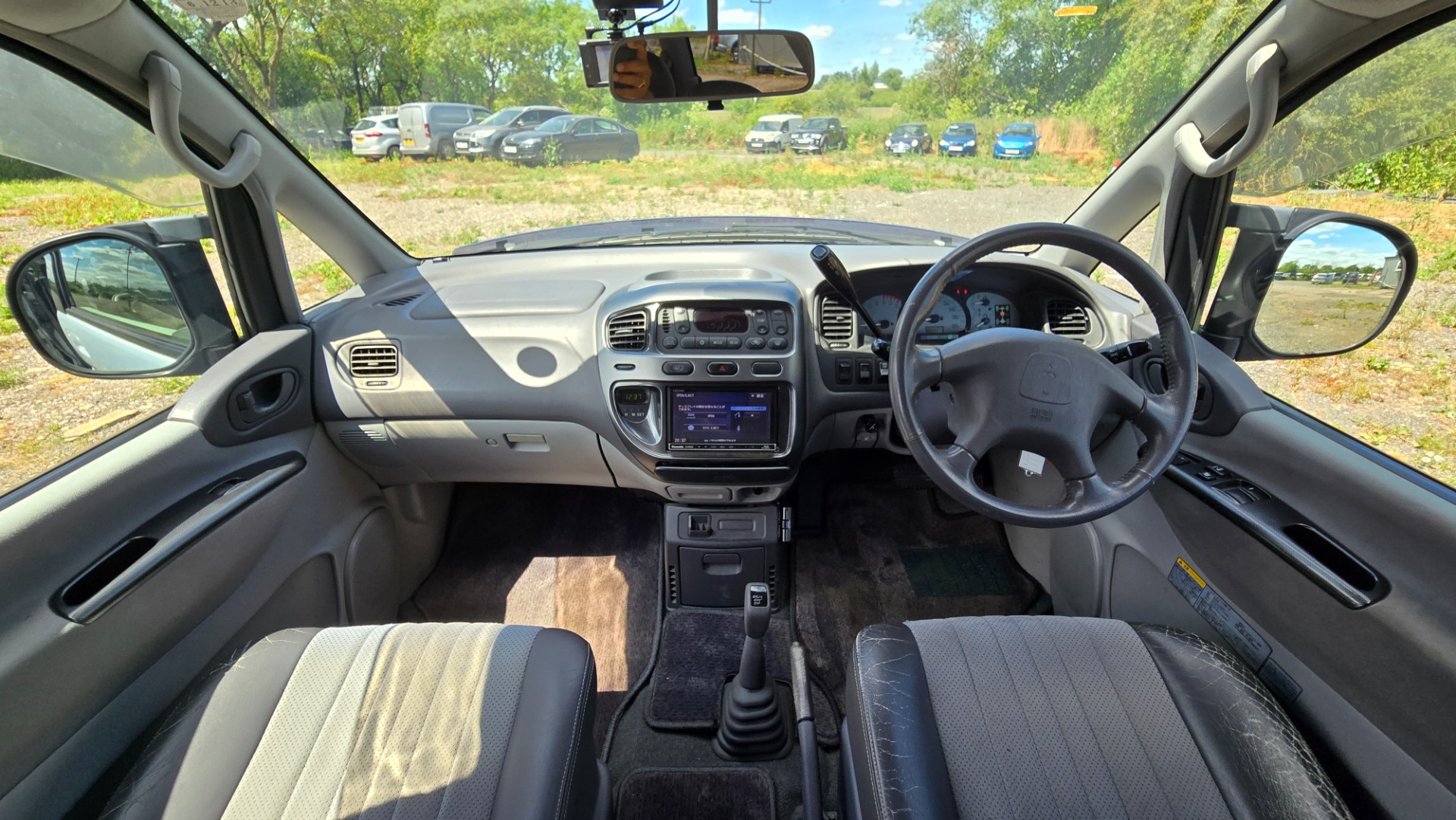 MITSUBISHI DELICA spacegear chamonix L400