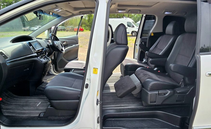 TOYOTA ESTIMA AERAS A 2.4 Aeras G