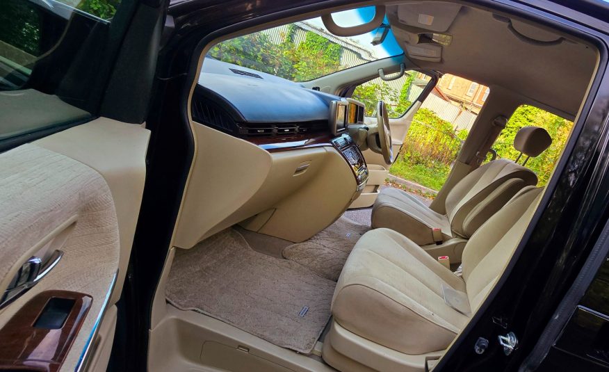 NISSAN ELGRAND 3.5 V6 Auto 4X4