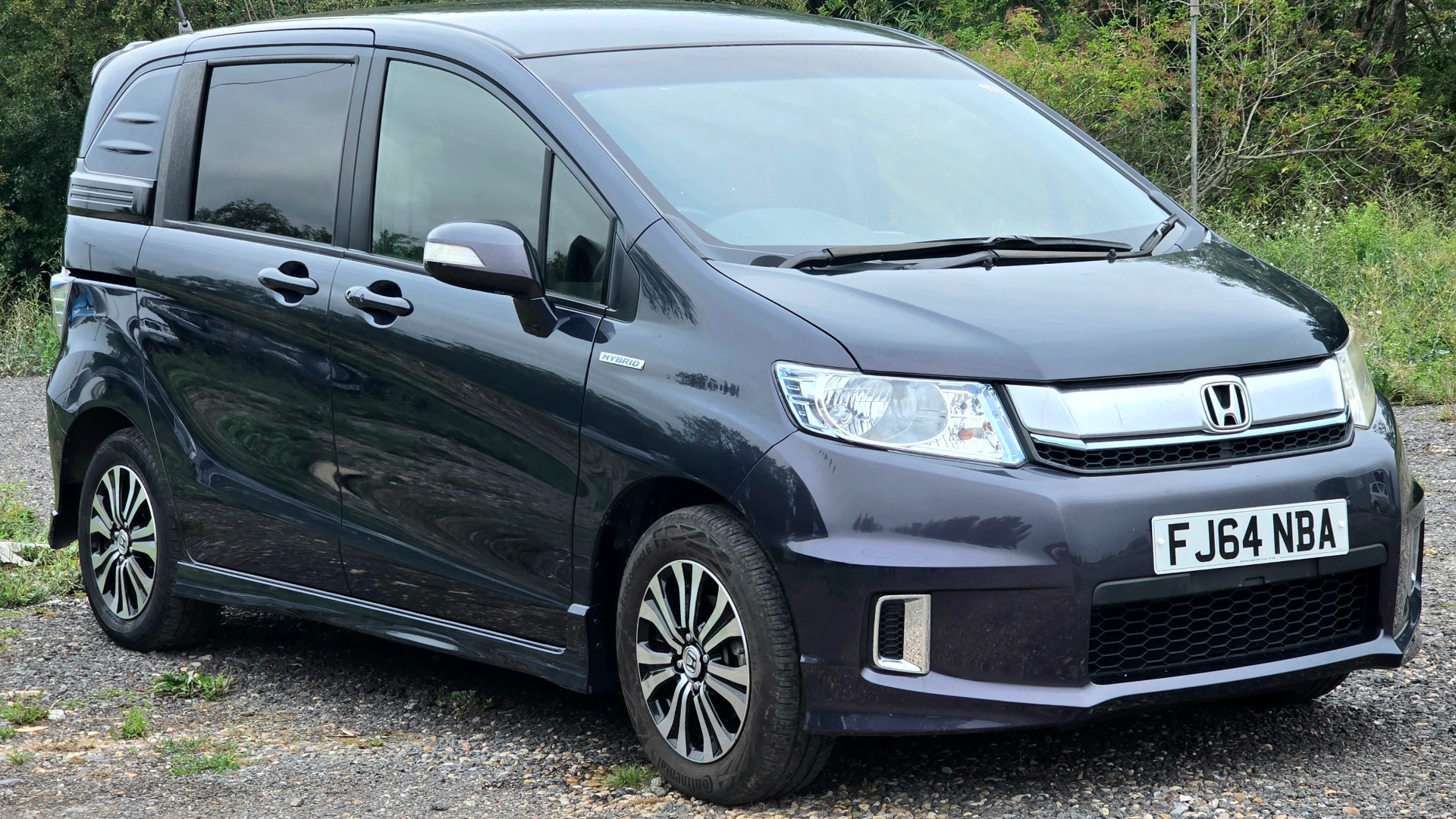 HONDA FREED SPIKE HYBRID 1.5 Auto 5 Seater MPV