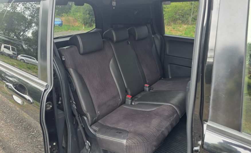 HONDA FREED SPIKE HYBRID 1.5 Auto 5 Seater MPV