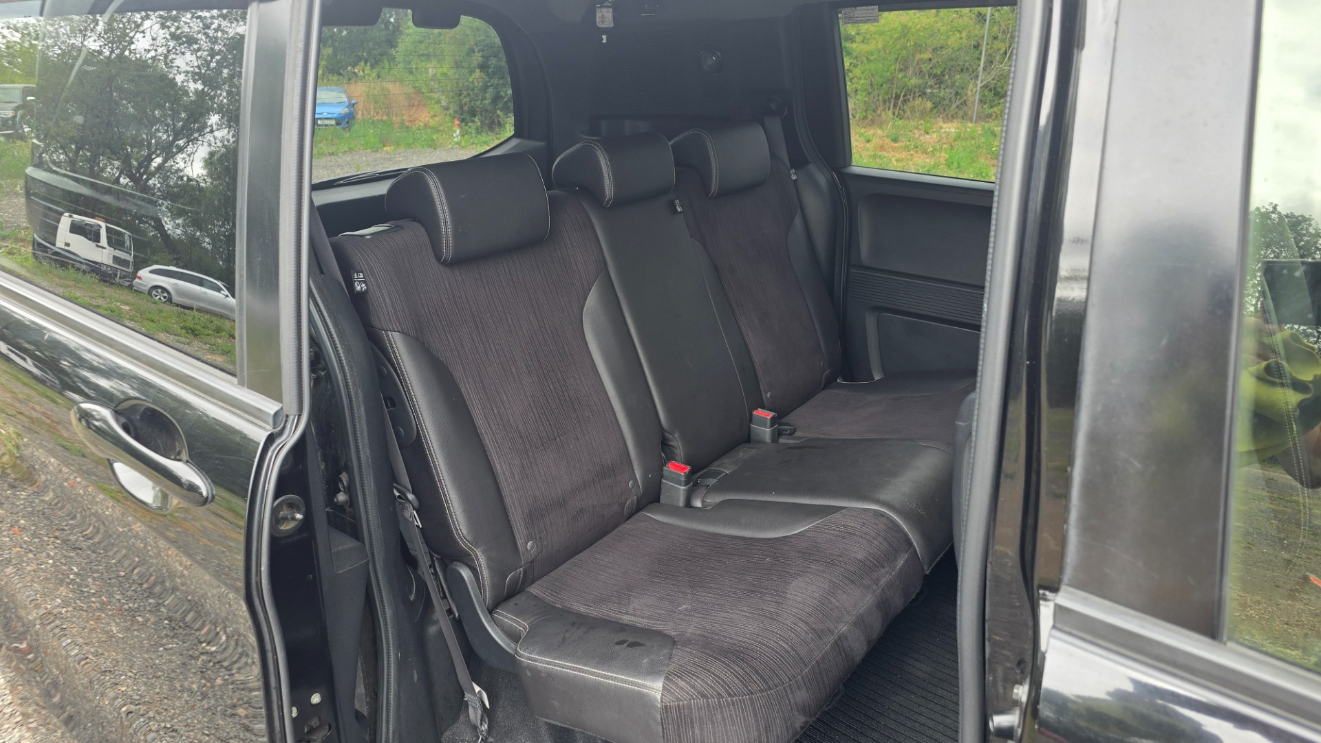 HONDA FREED SPIKE HYBRID 1.5 Auto 5 Seater MPV
