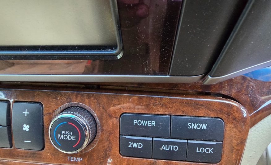 NISSAN ELGRAND 3.5 V6 Auto 4X4