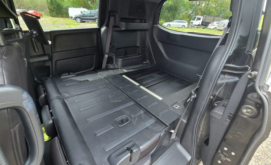 HONDA FREED SPIKE HYBRID 1.5 Auto 5 Seater MPV