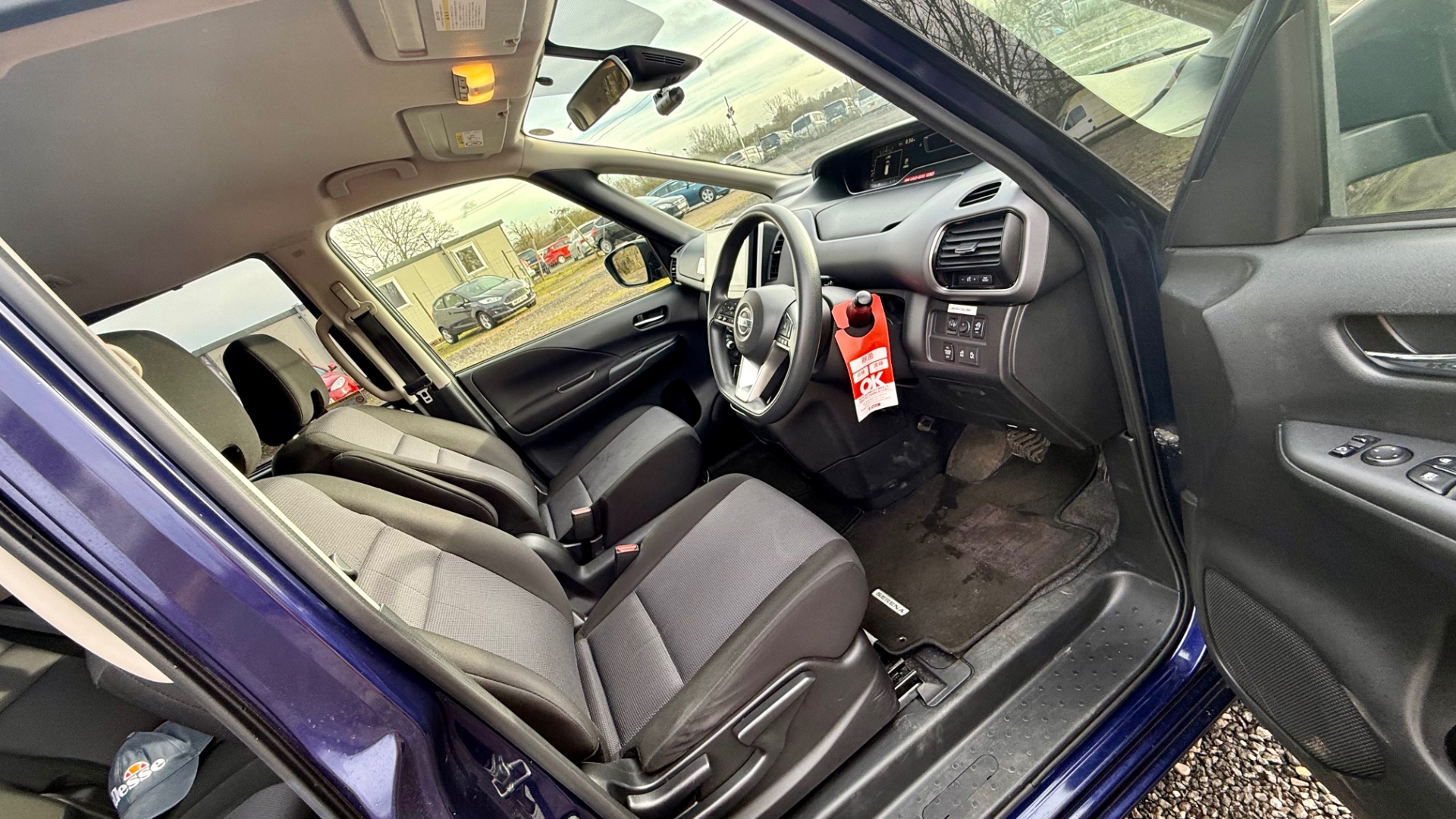 NISSAN SERENA 2.0h Auto 8 Seater Hybrid